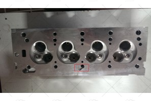 BOLT KIT, CYLINDER HEAD