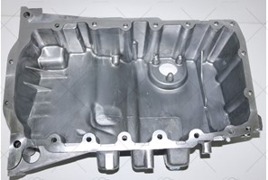 ENGINE OIL PAN