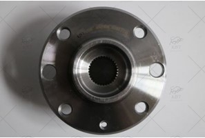 WHEEL HUB