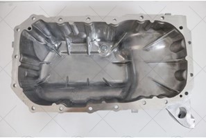 ENGINE OIL PAN