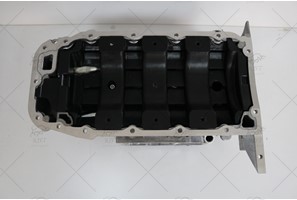 ENGINE OIL PAN