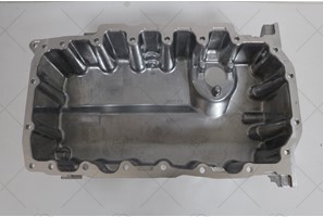 ENGINE OIL PAN