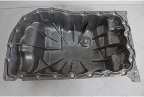 ENGINE OIL PAN
