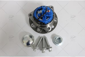 WHEEL HUB