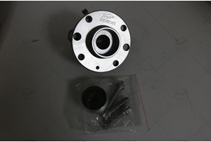 WHEEL HUB