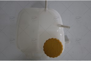 RADIATOR RESERVOIR